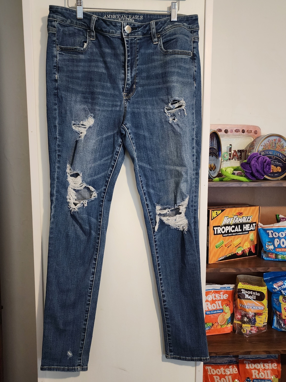 American Eagle Outfitters Distressed Skinny Jeans - Medium Blue